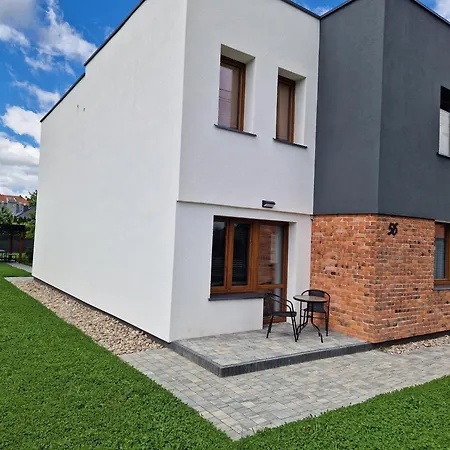 Apartamenty-dom Pod Sosna アパート *