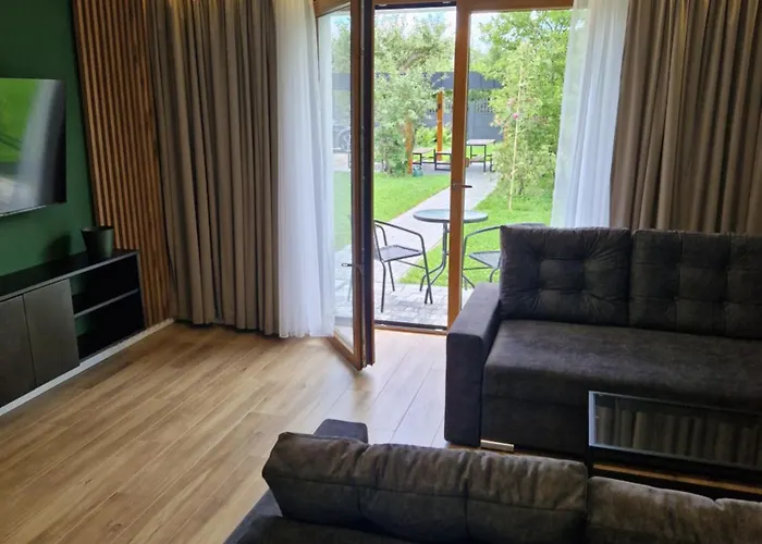 Apartamenty-dom Pod Sosna アパート グニェズノ