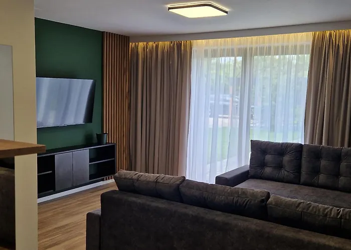 Apartamenty-dom Pod Sosna * グニェズノ